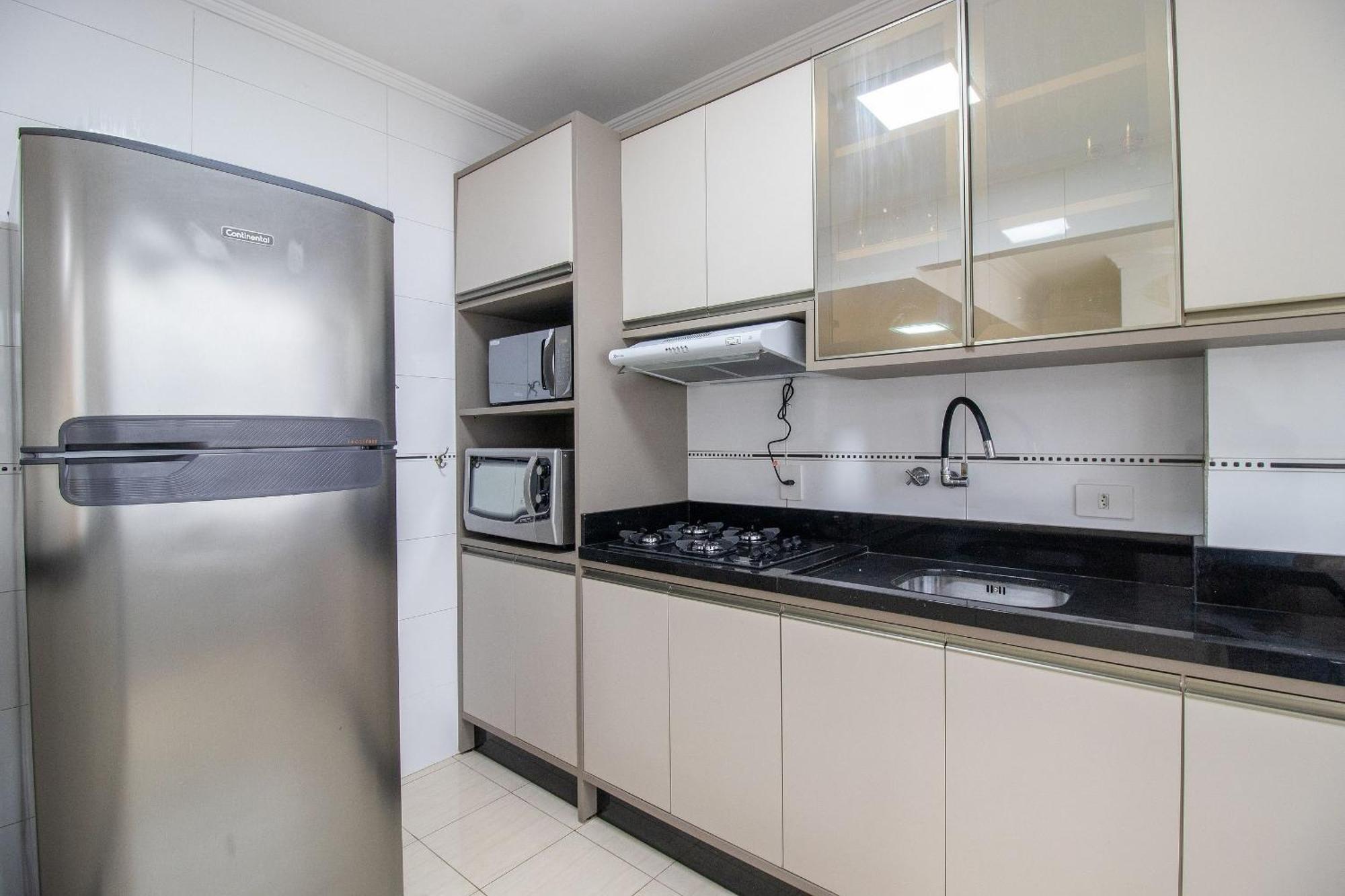 Apu14 - 4 Dorm, Climatizado, Esq. Av. Atlantica Apartamento Balneário Camboriú