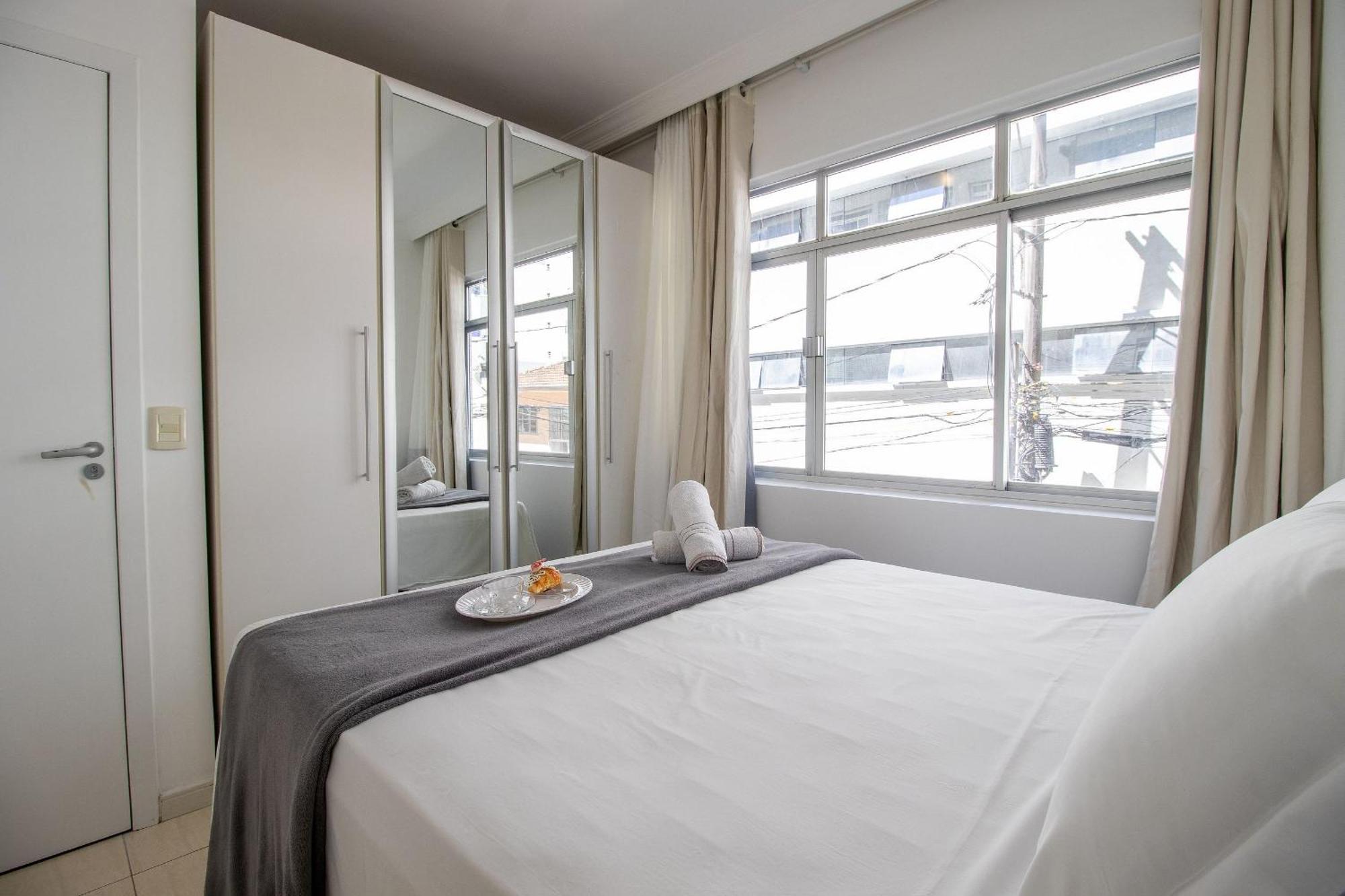 Apartamento Apu14 - 4 Dorm, Climatizado, Esq. Av. Atlantica