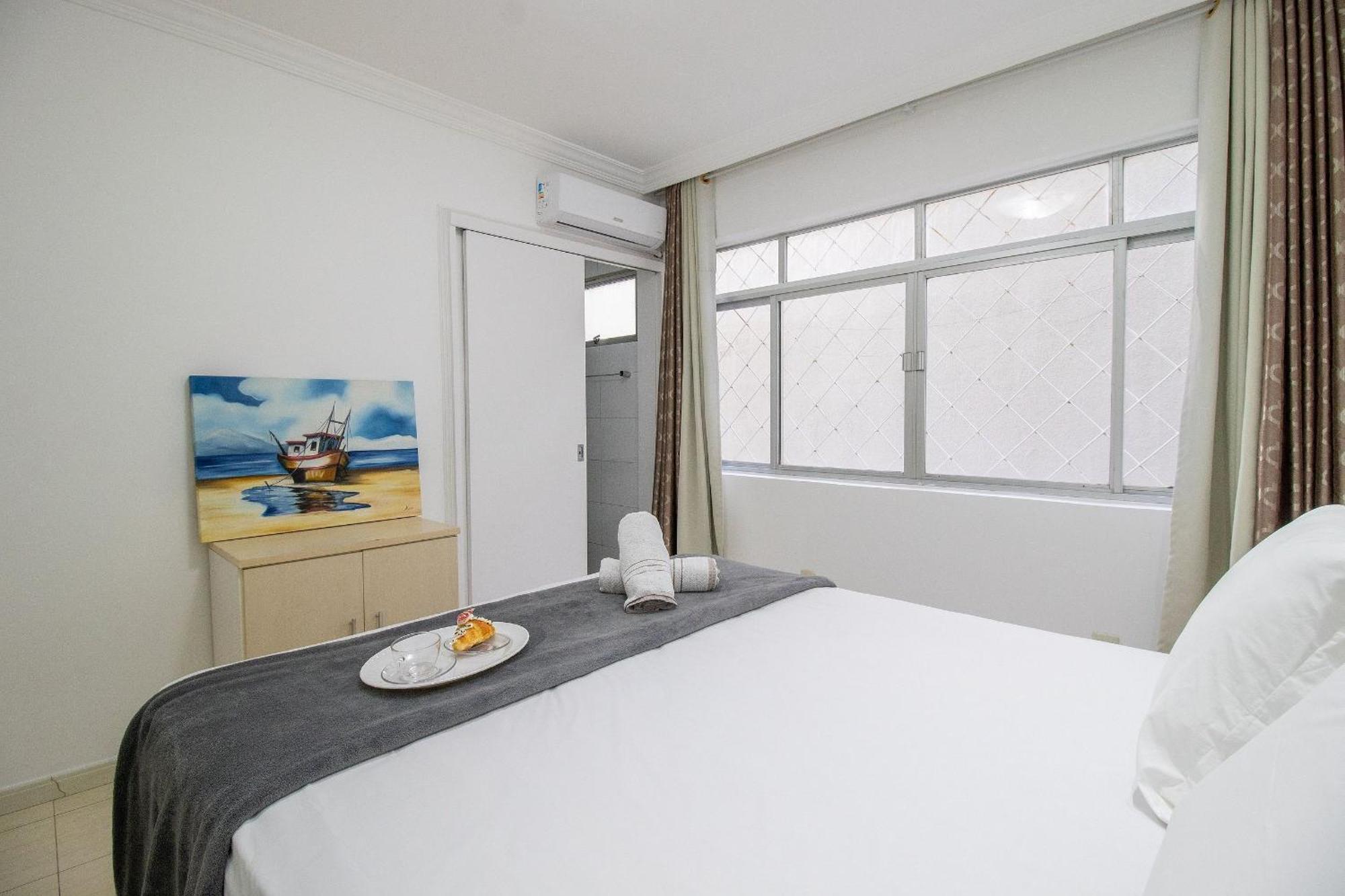 Apu14 - 4 Dorm, Climatizado, Esq. Av. Atlantica *