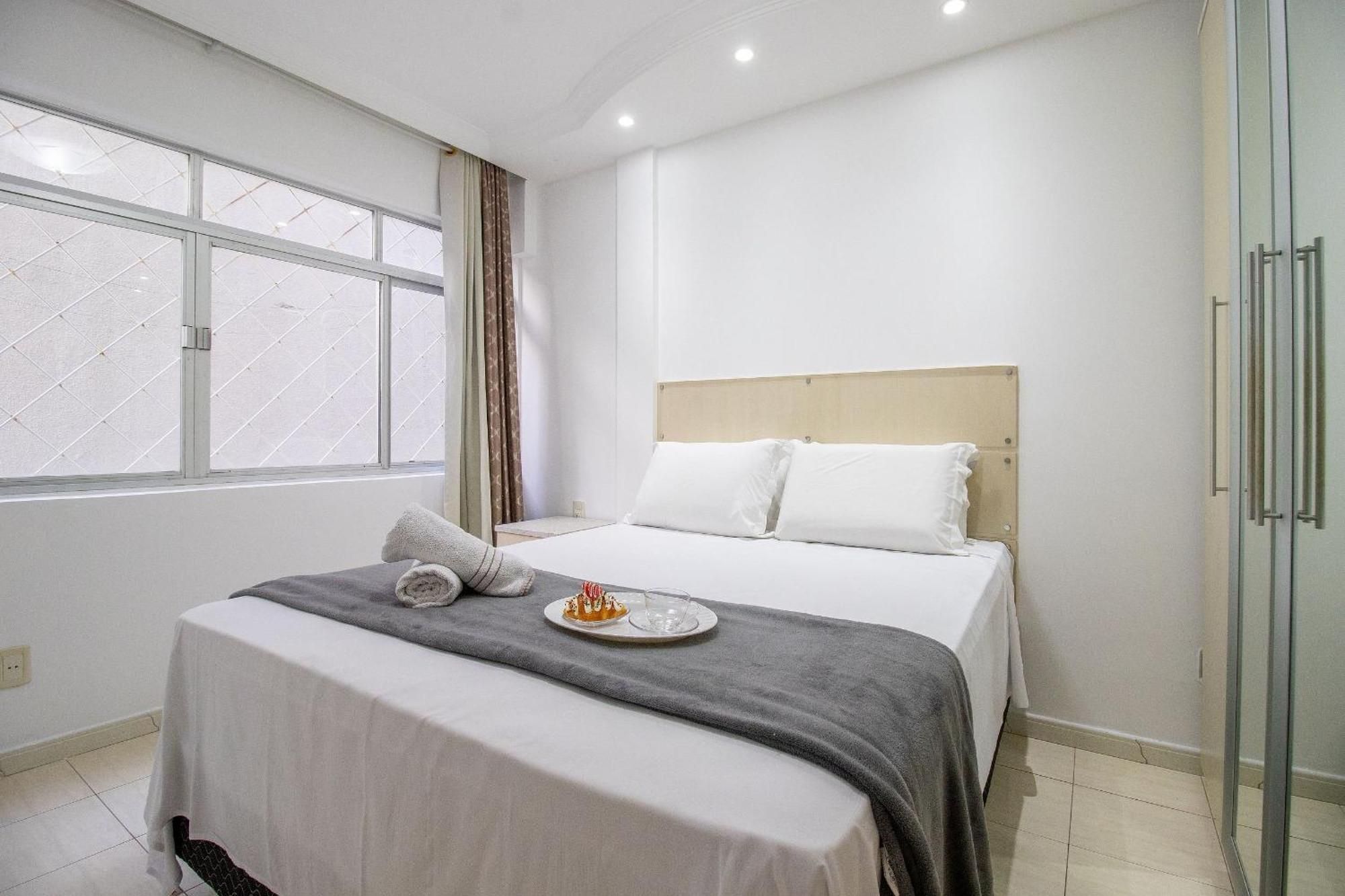 Apu14 - 4 Dorm, Climatizado, Esq. Av. Atlantica * Balneário Camboriú