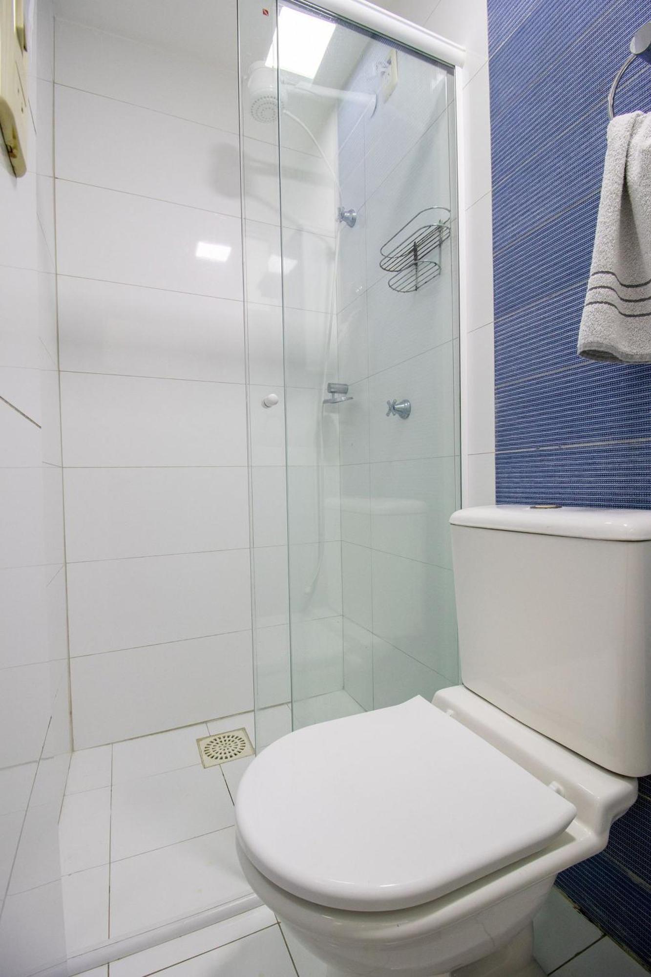 Apu14 - 4 Dorm, Climatizado, Esq. Av. Atlantica Apartamento *